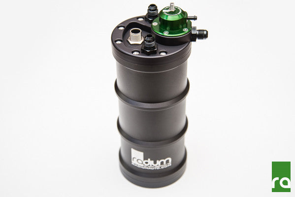 FST-R Fuel Surge Tank con FPR integrado para un único Ti Automotive E5LM Radium Engineering
