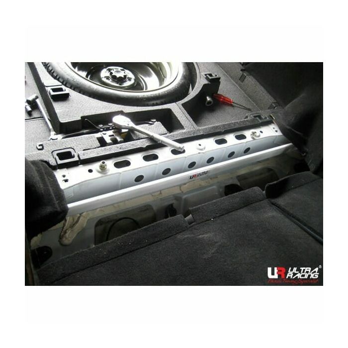 Ultra Racing rear upper strut bar (833) for Toyota Caldina (T240) 2.0T GT4 4WD 02-07