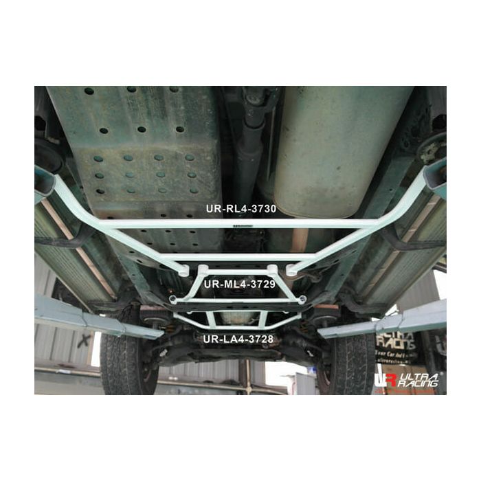 Ultra Racing Rear Lower Bar (3730) for Toyota Hilux Surf (N180) 3.0D 4WD 95-02