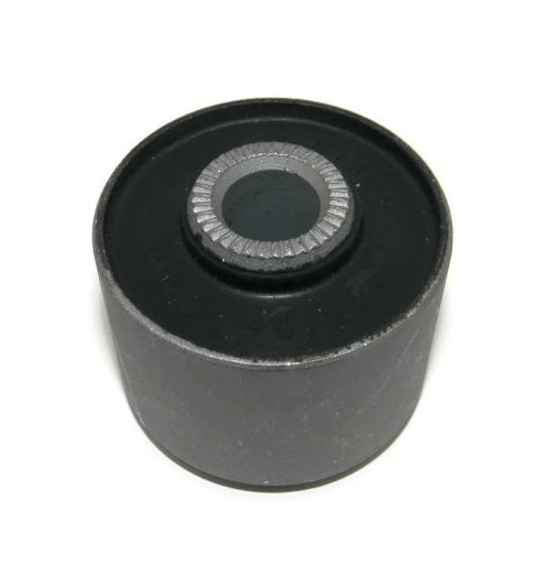 Silentblock céntrico brazo eje delantero IOD Performance para Nissan Patrol Y60/Y61