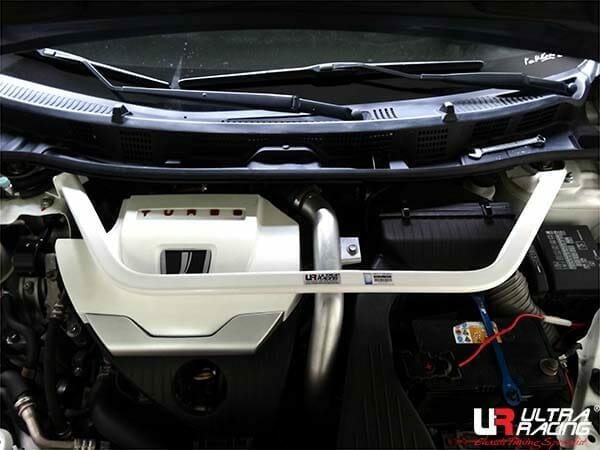 Barra de torre superior delantera (2897) Ultra Racing para Luxgen S5 1.8T 2WD MT 12-20