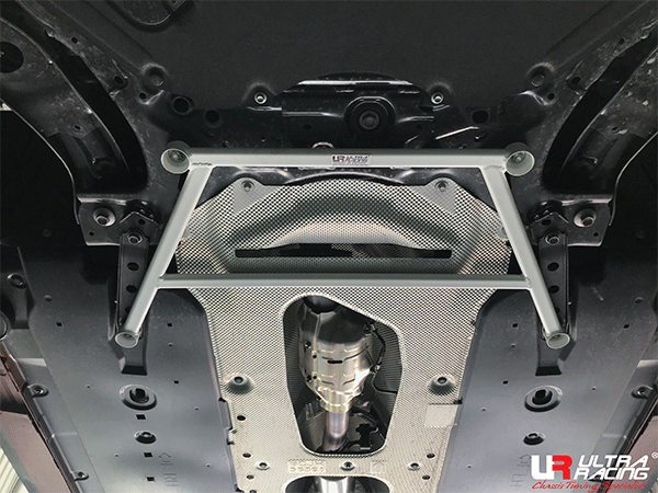 Barra inferior delantera (4152) Ultra Racing para Mazda 3/XC-30 (BP) 2.0 2WD HB/Sedan 19+