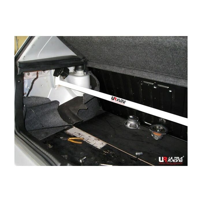 Ultra Racing Rear Upper Strut Bar (982) for Volkswagen Golf GTI MK2/A2 (TYP 19E) 1.8 83-92/Golf GTI MK3/A3 (TYP 1H) 1.8 92-98 2WD