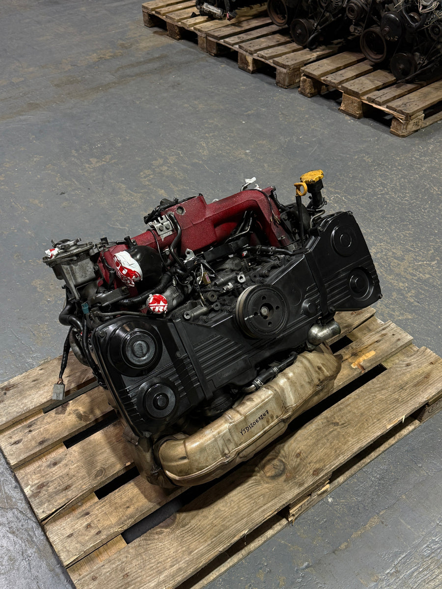 Motor Subaru EJ207 de Impreza WRX STI S203 Blobeye JDM GDB – otra vista
