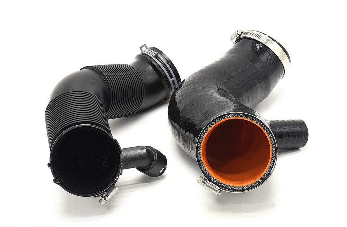 Turbo Intake Pipe MST Performance para Volkswagen VW Golf MK8 Tiguan 2.0 TSI R